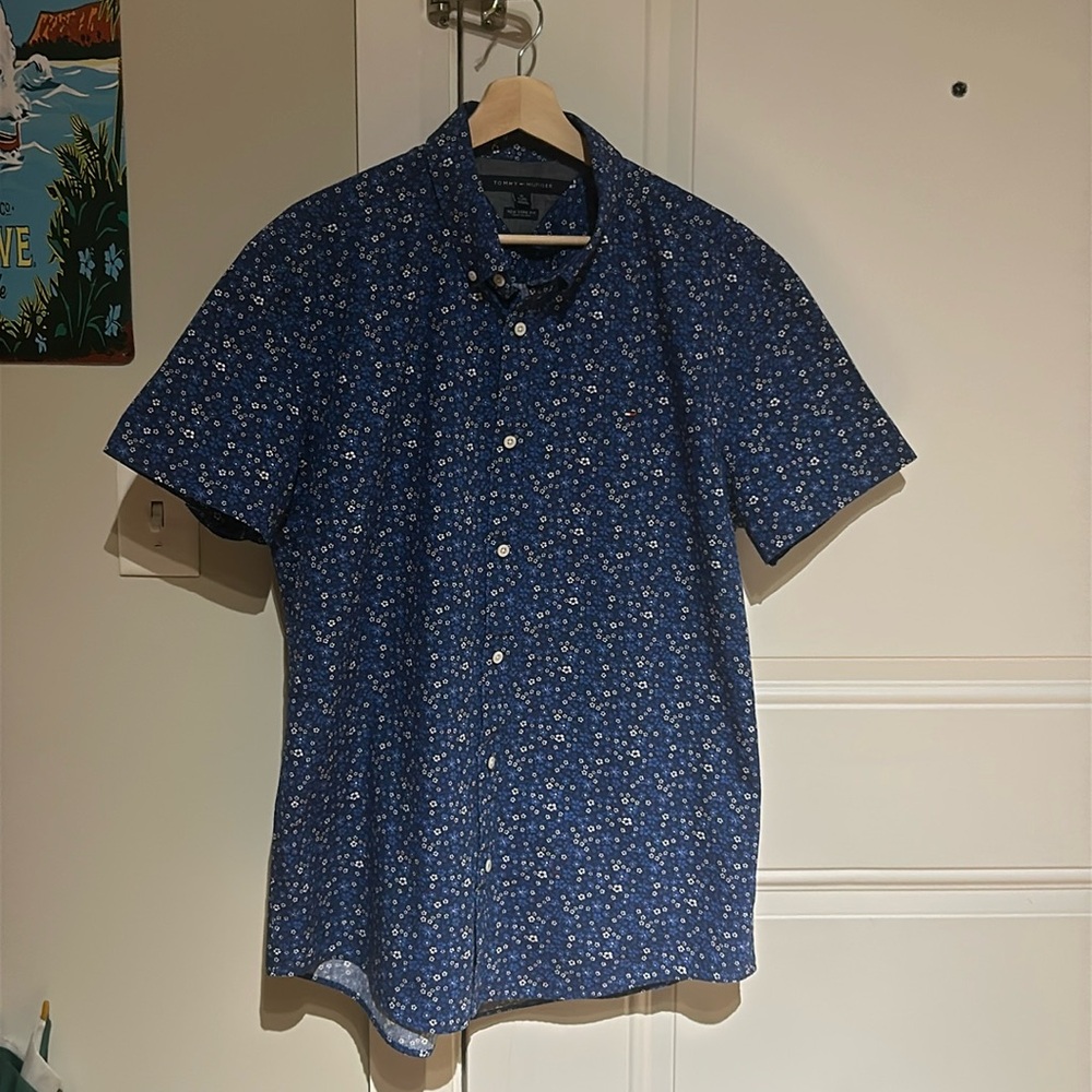 Tommy Hilfiger SS Men’s Button Down - Floral Pattern